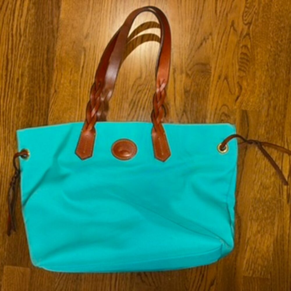 Dooney & Bourke mint nylon tote